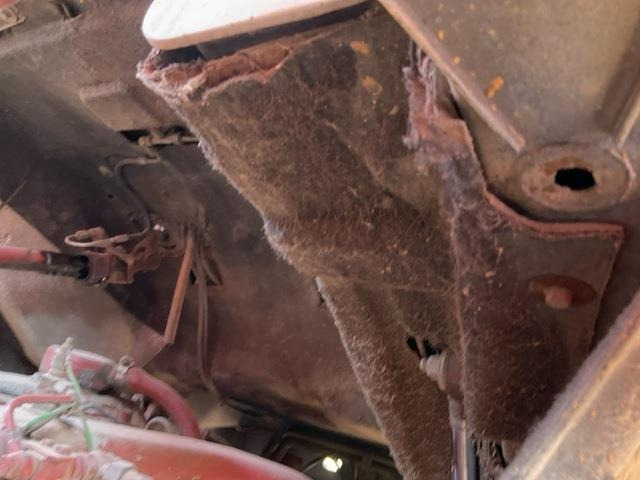 Crane truck Iveco 170E23: picture 22