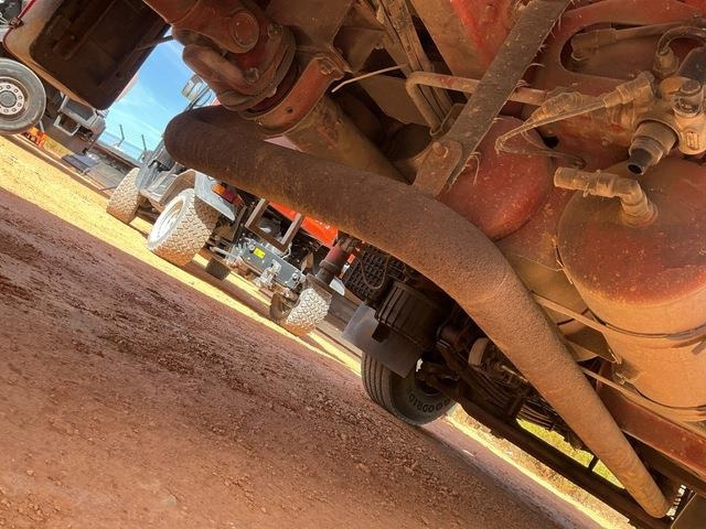 Crane truck Iveco 170E23: picture 18