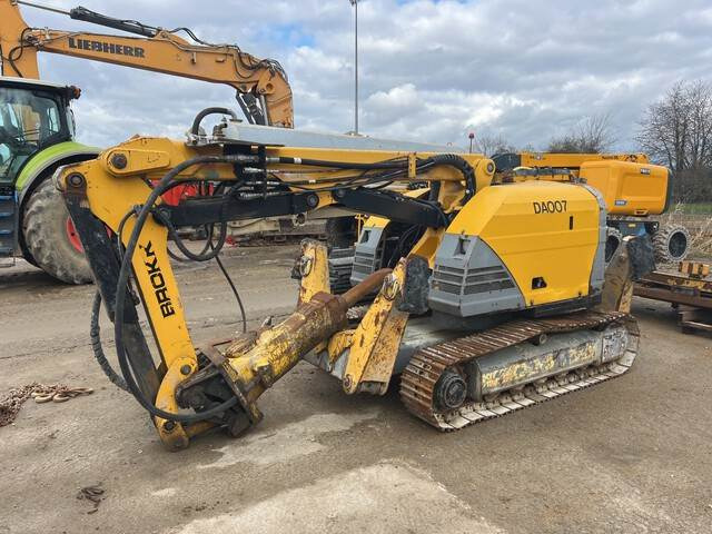 Brokk 400 - Construction machinery: picture 1 Brokk 400 - Construction machinery: picture 1