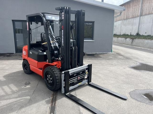 EP EFXZ301 - Electric forklift: picture 4 EP EFXZ301 - Electric forklift: picture 4