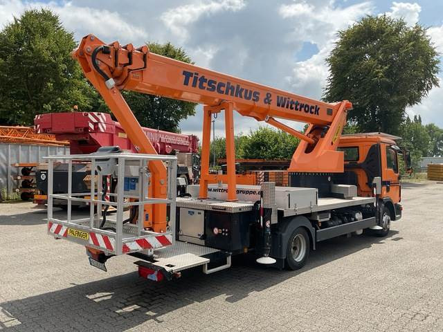 MAN TGL8.180 - Truck mounted aerial platform: picture 3 MAN TGL8.180 - Truck mounted aerial platform: picture 3