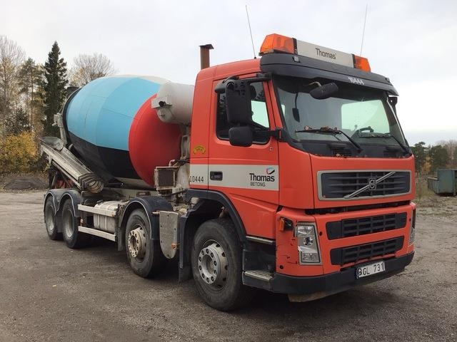 Volvo FM400 - Concrete mixer truck: picture 4 Volvo FM400 - Concrete mixer truck: picture 4