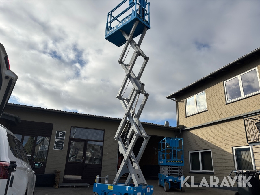 Saxlift Genie GS-1930 8 meter - Scissor lift: picture 2 Saxlift Genie GS-1930 8 meter - Scissor lift: picture 2