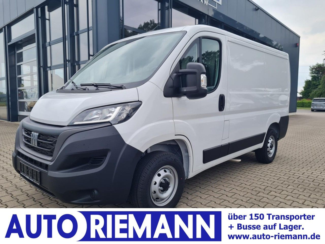 Fiat Ducato 30 Kasten L1H1 KLIMA PDC REGALE TEMPOMAT - Small van: picture 1 Fiat Ducato 30 Kasten L1H1 KLIMA PDC REGALE TEMPOMAT - Small van: picture 1