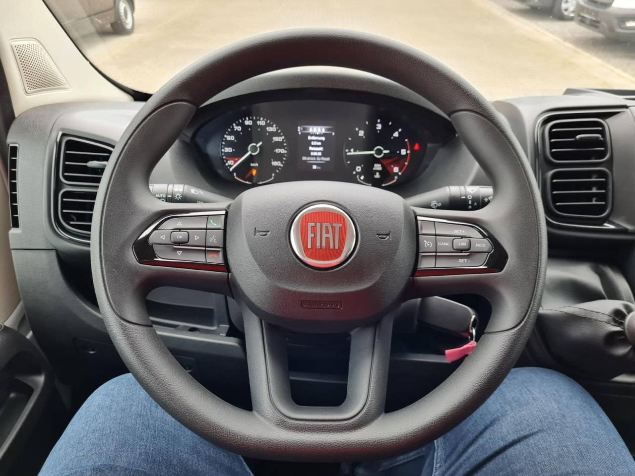 Panel van, Combi van Fiat Ducato 35 Kasten Doka 7-Sitze 2x Schiebetür Maxi L2H2: picture 9