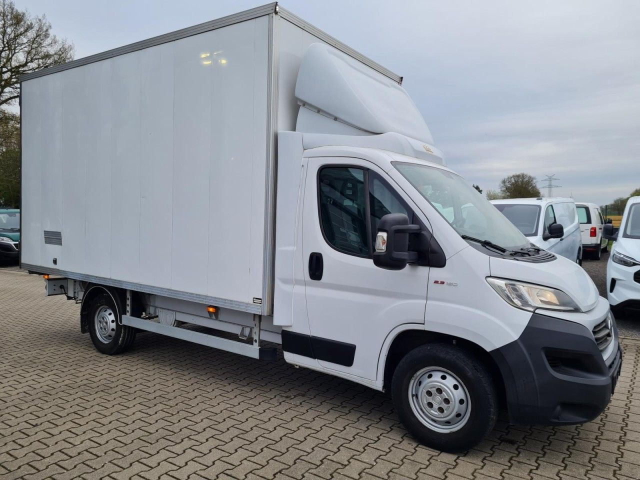Fiat Ducato 35 Koffer 150 maxi Multijet Klima - Box van: picture 3 Fiat Ducato 35 Koffer 150 maxi Multijet Klima - Box van: picture 3