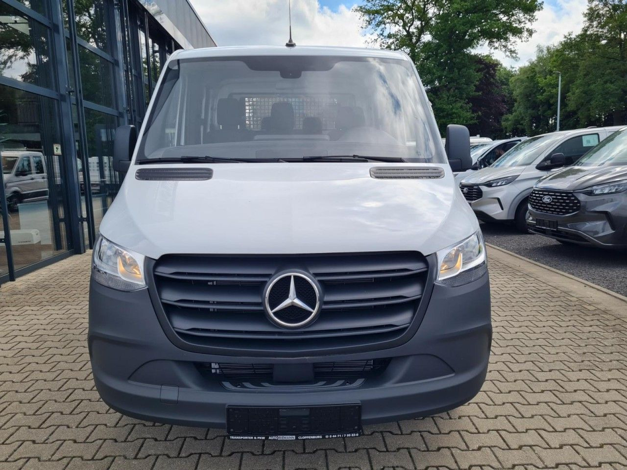 Mercedes-Benz Sprinter 315 DOKA CDI Lang L3 RWD AHK 3,5t - Flatbed van, Combi van: picture 2 Mercedes-Benz Sprinter 315 DOKA CDI Lang L3 RWD AHK 3,5t - Flatbed van, Combi van: picture 2