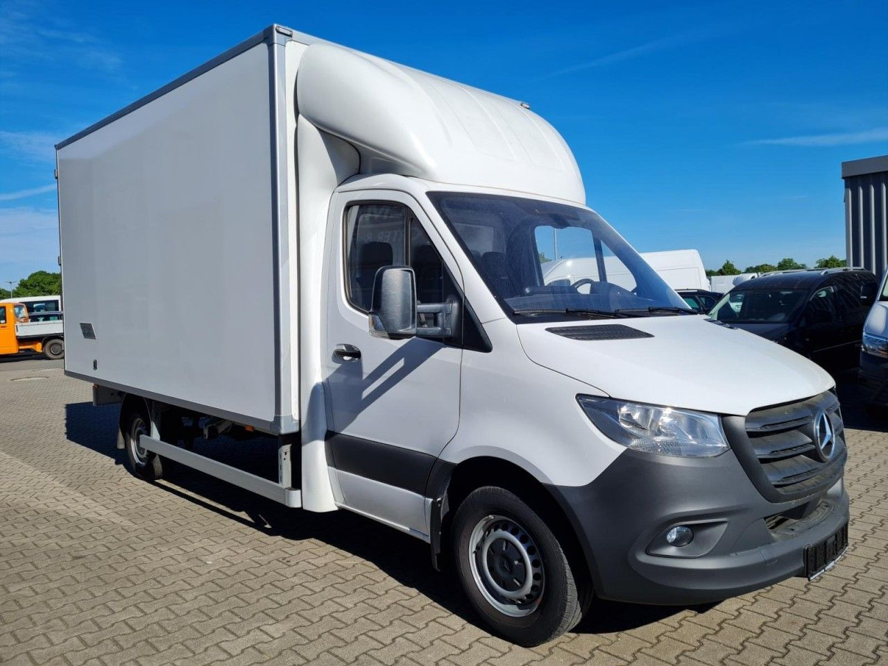 Mercedes-Benz Sprinter 315 Möbel Koffer RWD KLIMA KOMFORT TEMP - Box van: picture 3 Mercedes-Benz Sprinter 315 Möbel Koffer RWD KLIMA KOMFORT TEMP - Box van: picture 3