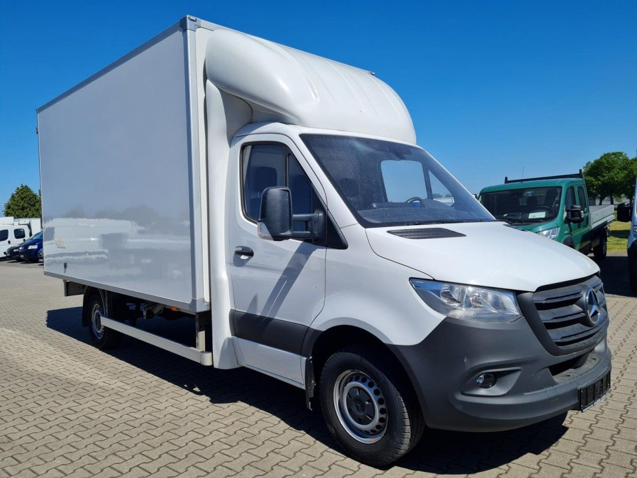 Mercedes-Benz Sprinter 315 Möbel Koffer RWD KLIMA KOMFORT TEMP - Box van: picture 3 Mercedes-Benz Sprinter 315 Möbel Koffer RWD KLIMA KOMFORT TEMP - Box van: picture 3