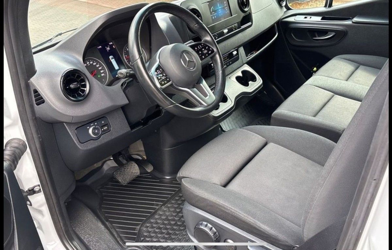 Mercedes-Benz Sprinter 317 Pritsche Plane 10 Pal. RWD LED - Curtain side van: picture 3 Mercedes-Benz Sprinter 317 Pritsche Plane 10 Pal. RWD LED - Curtain side van: picture 3