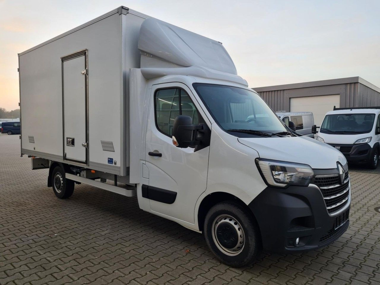 Renault Master 3.5t Möbel Koffer KLIMA LUFTFEDERUNG TEMP - Box van: picture 3 Renault Master 3.5t Möbel Koffer KLIMA LUFTFEDERUNG TEMP - Box van: picture 3