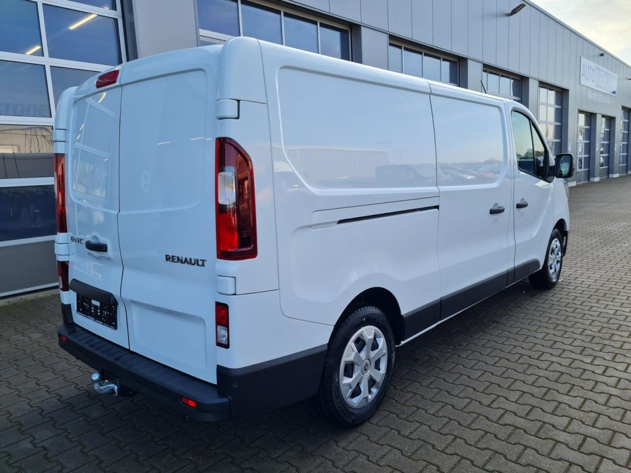 Renault Trafic Kasten L2 Advance AHK KLIMA LED PDC TEMPO - Small van: picture 4 Renault Trafic Kasten L2 Advance AHK KLIMA LED PDC TEMPO - Small van: picture 4