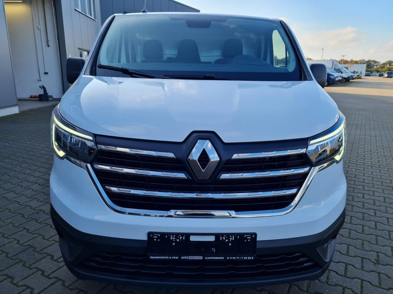 Renault Trafic Kühlkasten L2 Frischdienst 3.0to Tempomat - Refrigerated van: picture 2 Renault Trafic Kühlkasten L2 Frischdienst 3.0to Tempomat - Refrigerated van: picture 2