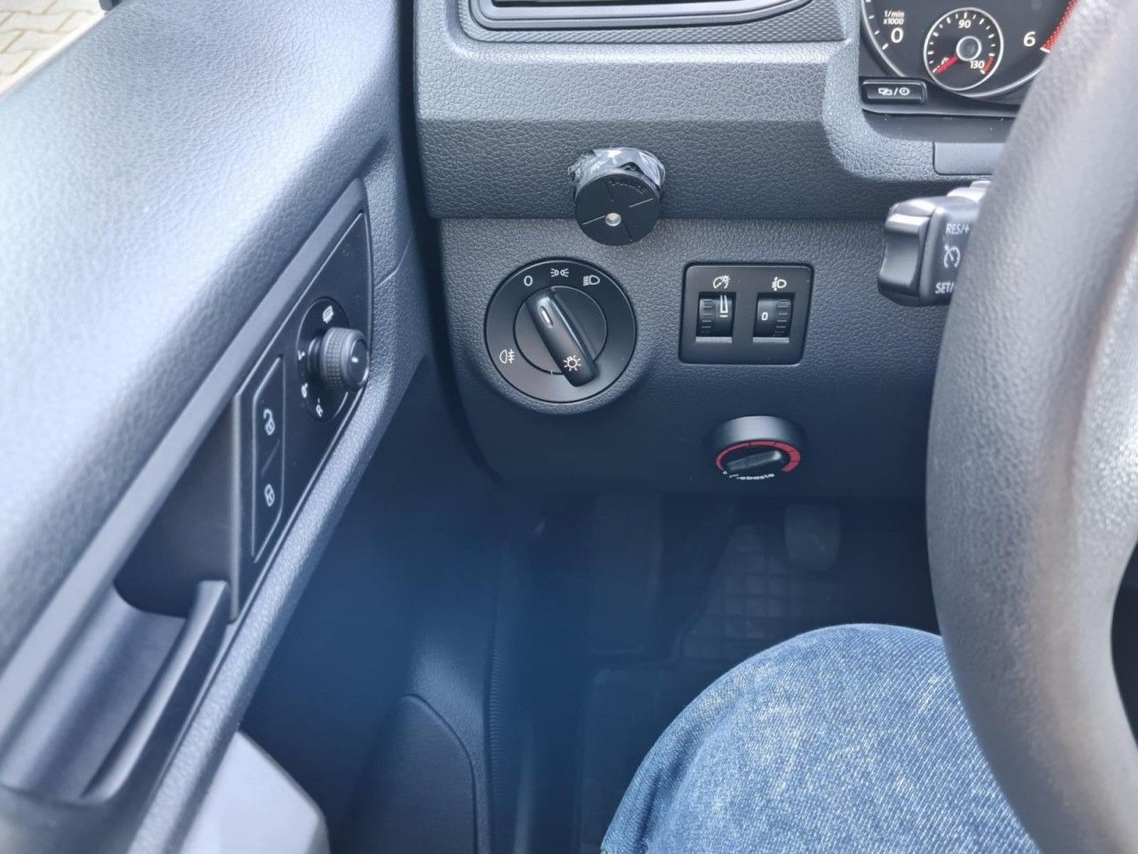 Estate car Volkswagen Caddy 4Motion TDi Kombi 5-Sitze TEMPO STHZ REGAL: picture 19
