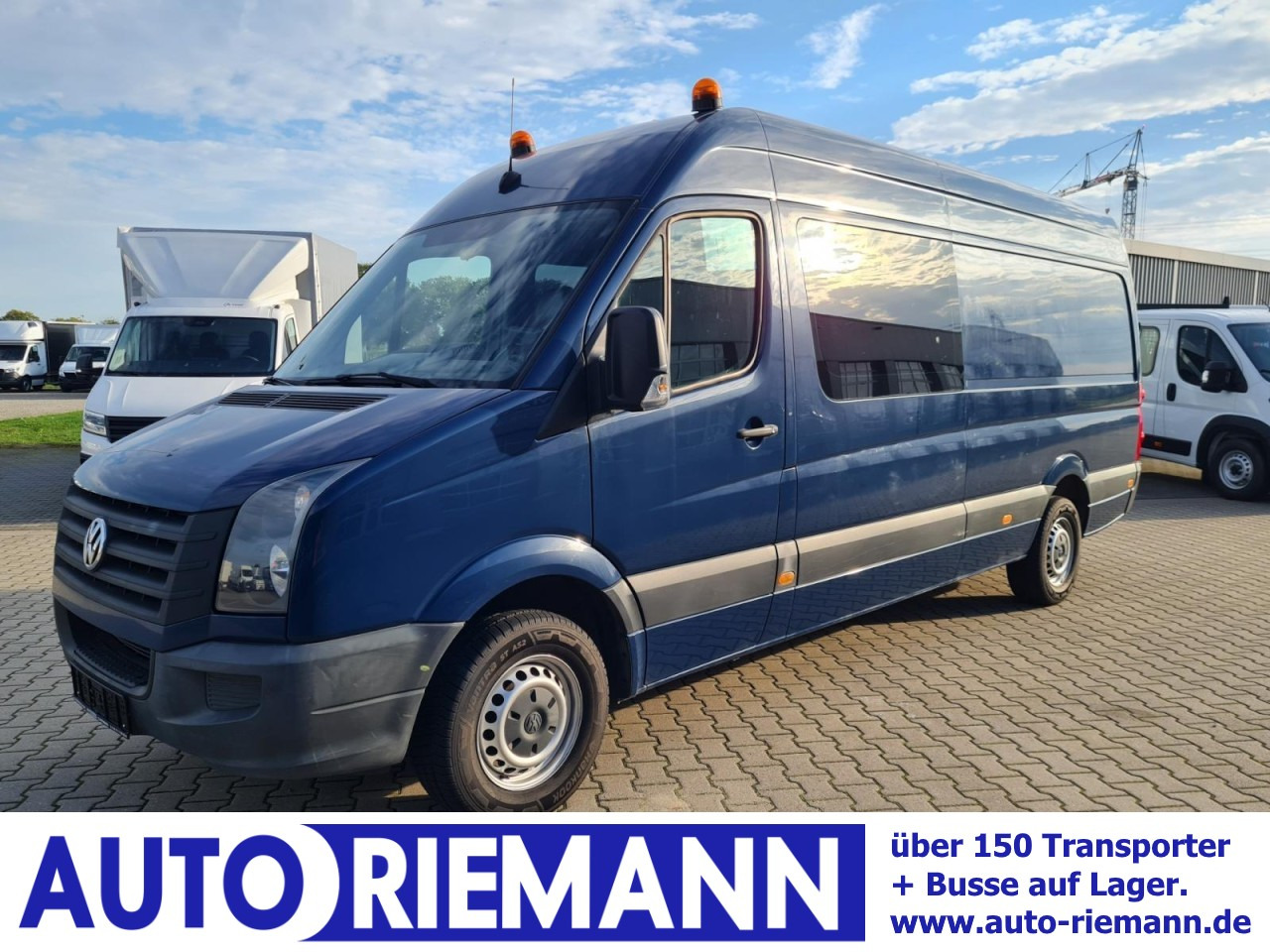Volkswagen Crafter 35 Kasten Doka 5 Sitze AHK 3.5to REGALSYSTEM - Panel van, Combi van: picture 1 Volkswagen Crafter 35 Kasten Doka 5 Sitze AHK 3.5to REGALSYSTEM - Panel van, Combi van: picture 1