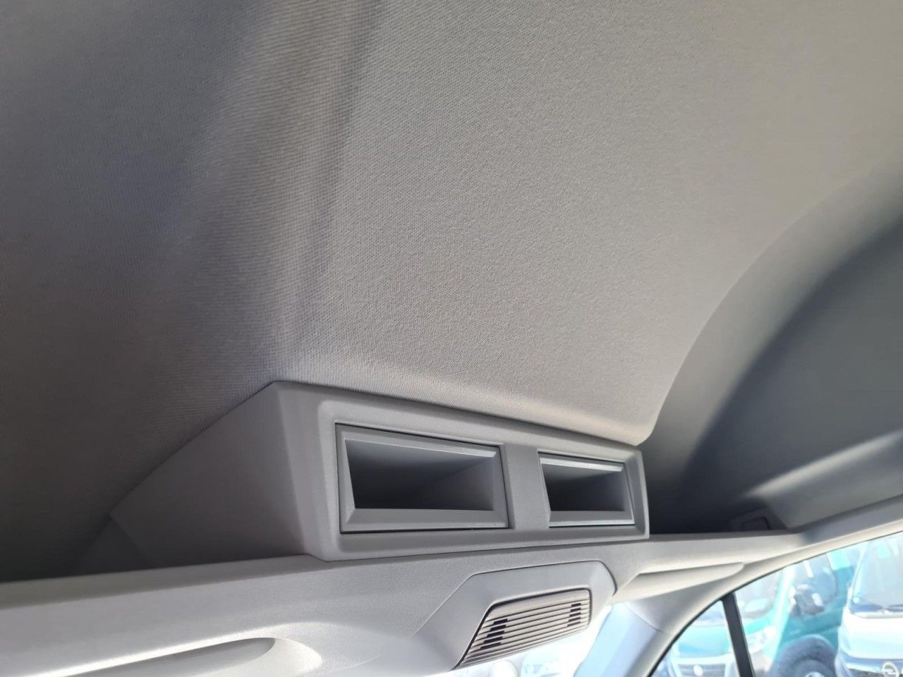 Leasing of Volkswagen Crafter 35 Kasten MR Hoch 4 Motion DSG KLIMA TEM Volkswagen Crafter 35 Kasten MR Hoch 4 Motion DSG KLIMA TEM Volkswagen Crafter 35 Kasten MR Hoch 4 Motion DSG KLIMA TEM Volkswagen Crafter 35 Kasten MR Hoch 4 Motion DSG KLIMA TEM: picture 17