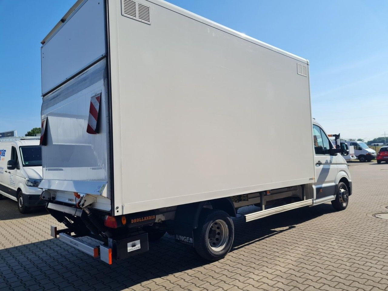 Volkswagen Crafter 50 Koffer hoch 2.0 TDI LBW KLIMA KAMERA - Box van: picture 4 Volkswagen Crafter 50 Koffer hoch 2.0 TDI LBW KLIMA KAMERA - Box van: picture 4