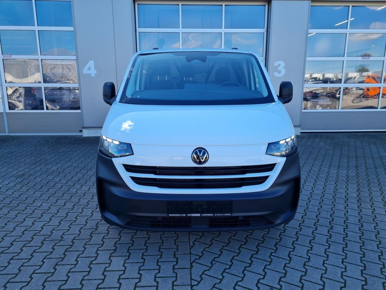 Volkswagen T7 Kasten TDI 4Motion LR L2H1 LED KAMERA TEMPOMA - Small van: picture 2 Volkswagen T7 Kasten TDI 4Motion LR L2H1 LED KAMERA TEMPOMA - Small van: picture 2