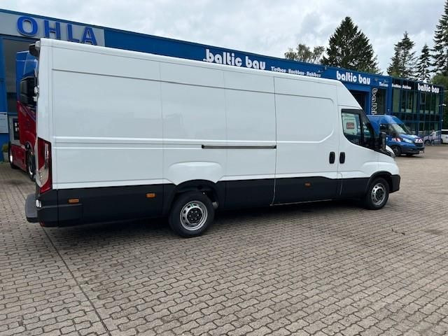 Panel van Iveco Daily 35S16A8V 4100 Automatik: picture 8 Panel van Iveco Daily 35S16A8V 4100 Automatik: picture 8