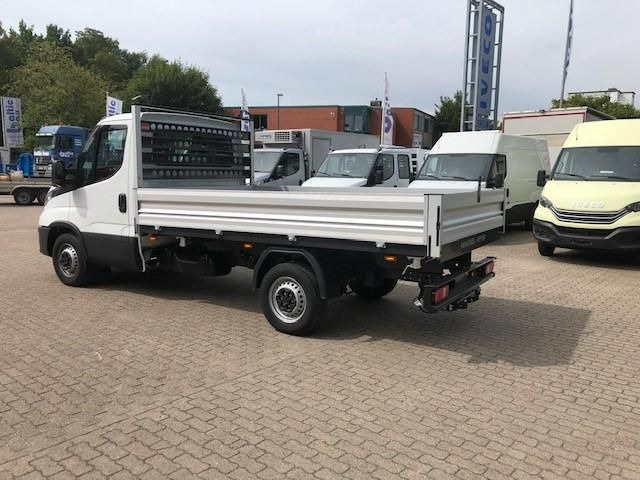 Iveco Daily 35S16HA8 3,0 Pritsche AHK 116 kW (158 ... - Flatbed van: picture 5 Iveco Daily 35S16HA8 3,0 Pritsche AHK 116 kW (158 ... - Flatbed van: picture 5