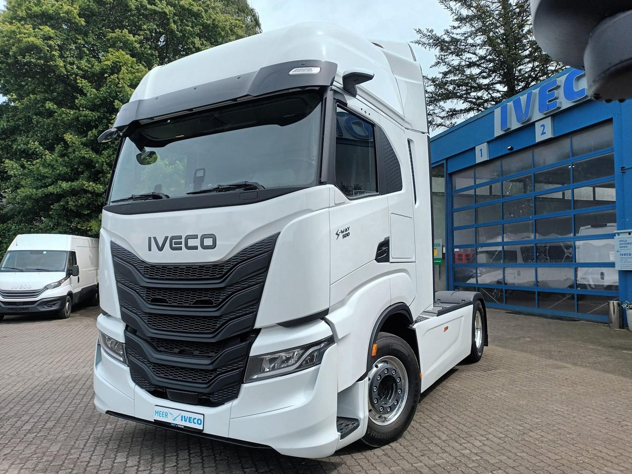 Iveco S-Way AS440S50T/FP SZM MIRROR - Tractor unit: picture 1 Iveco S-Way AS440S50T/FP SZM MIRROR - Tractor unit: picture 1
