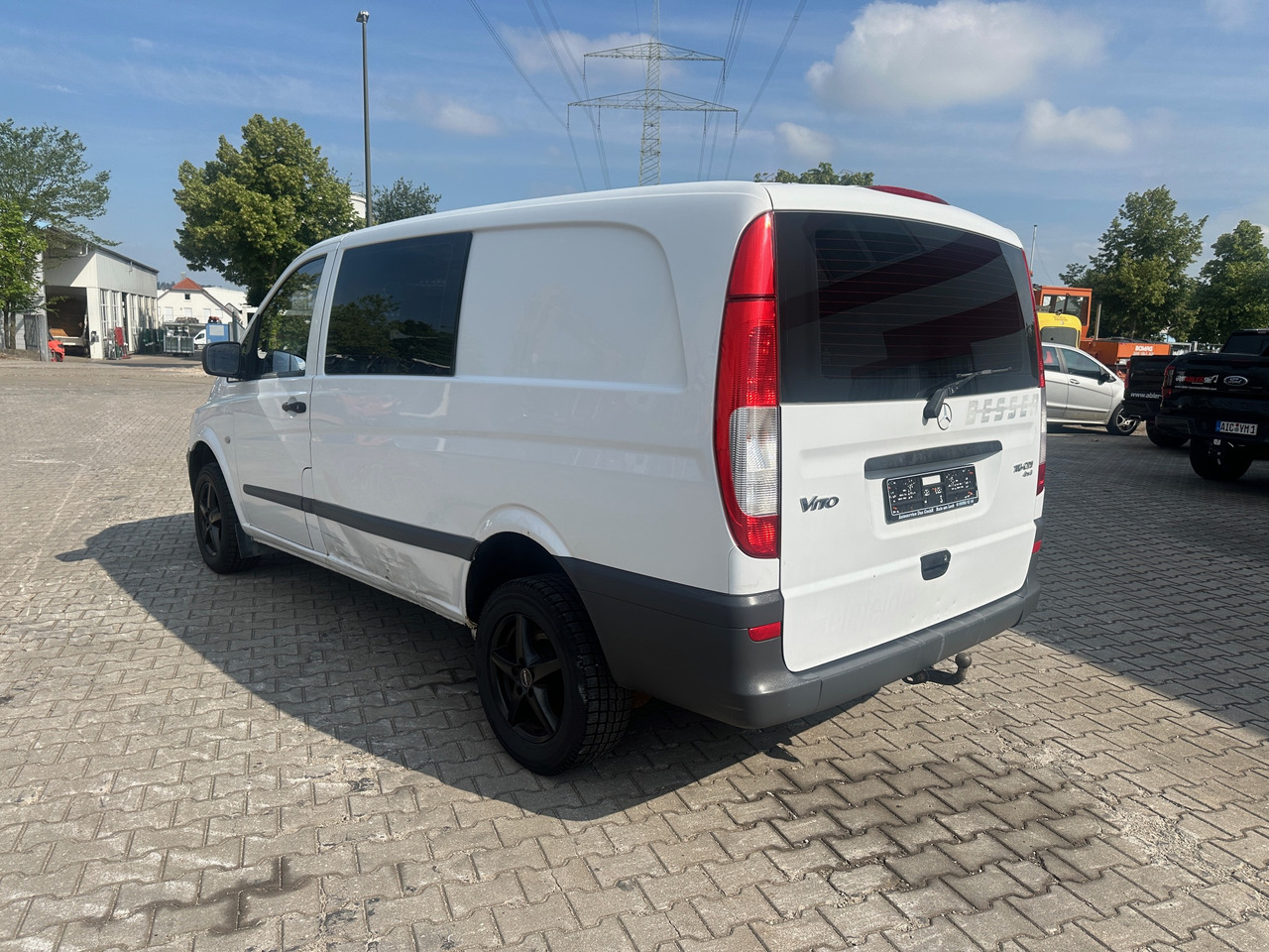 Mercedes-Benz 116 CDI Vito 4x4 Allrad AWD Klima Automatik - Small van: picture 4 Mercedes-Benz 116 CDI Vito 4x4 Allrad AWD Klima Automatik - Small van: picture 4