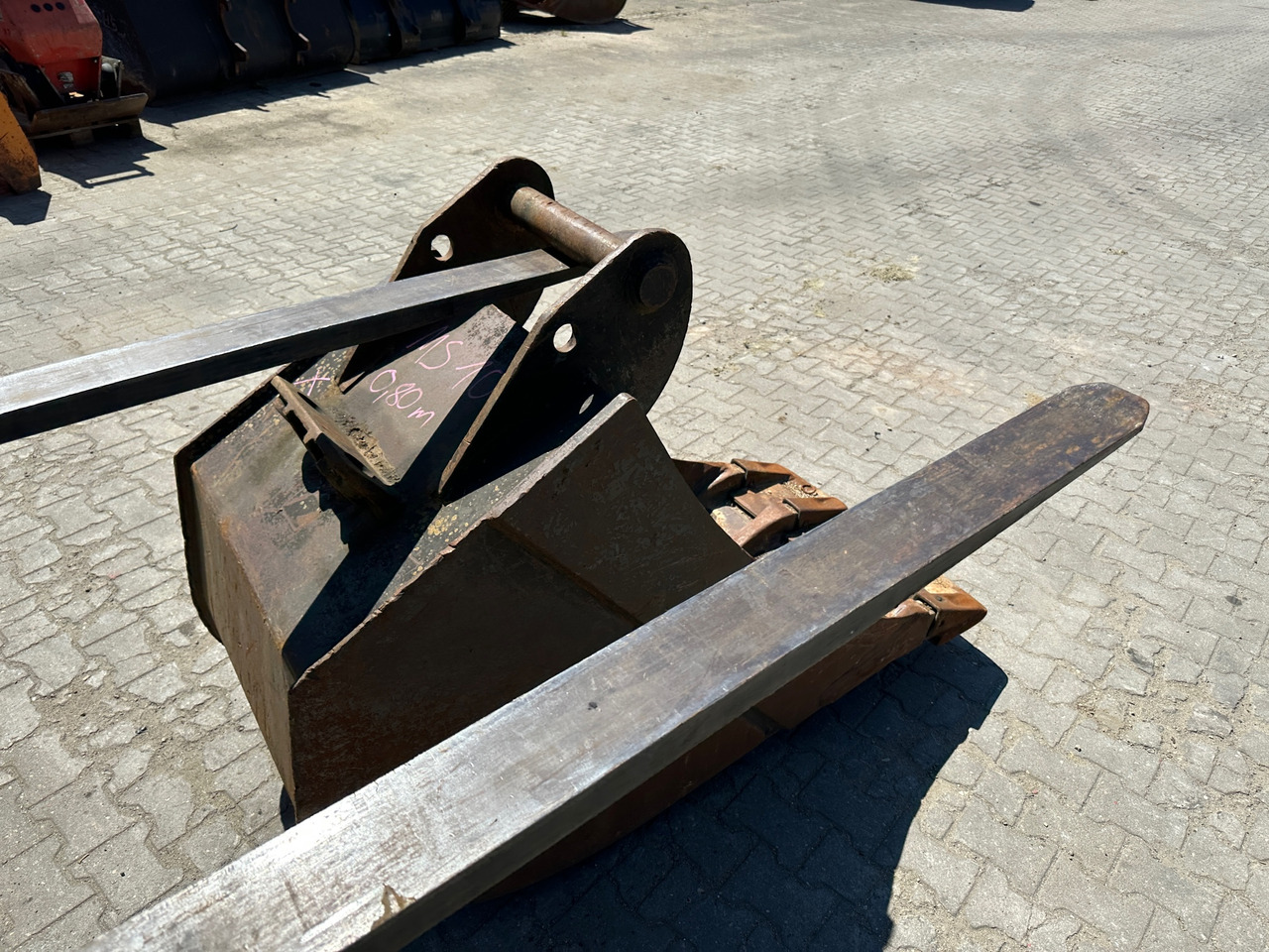 Tieflöffel 80 cm MS 10 - Excavator bucket: picture 4 Tieflöffel 80 cm MS 10 - Excavator bucket: picture 4