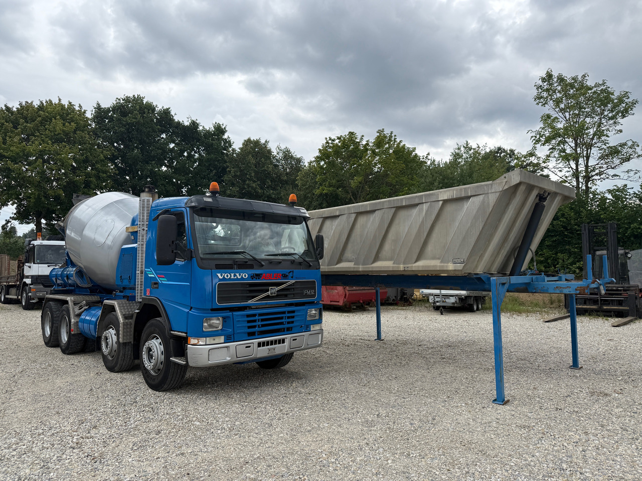 Volvo FM 12 420 WECHSELSYSTEM Betonmischer + Kipper AHK Klima - Concrete mixer truck: picture 2 Volvo FM 12 420 WECHSELSYSTEM Betonmischer + Kipper AHK Klima - Concrete mixer truck: picture 2
