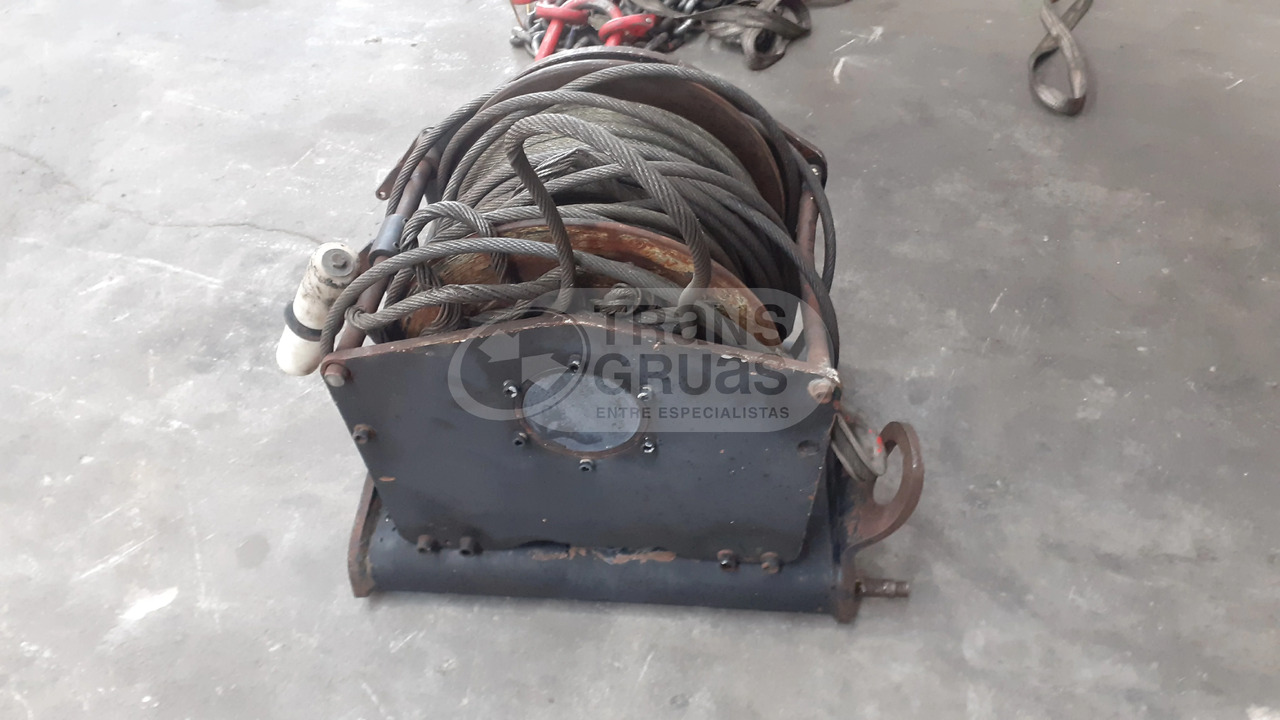 Cabrestante de elevación BREVINI V20 - Winch: picture 2 Cabrestante de elevación BREVINI V20 - Winch: picture 2