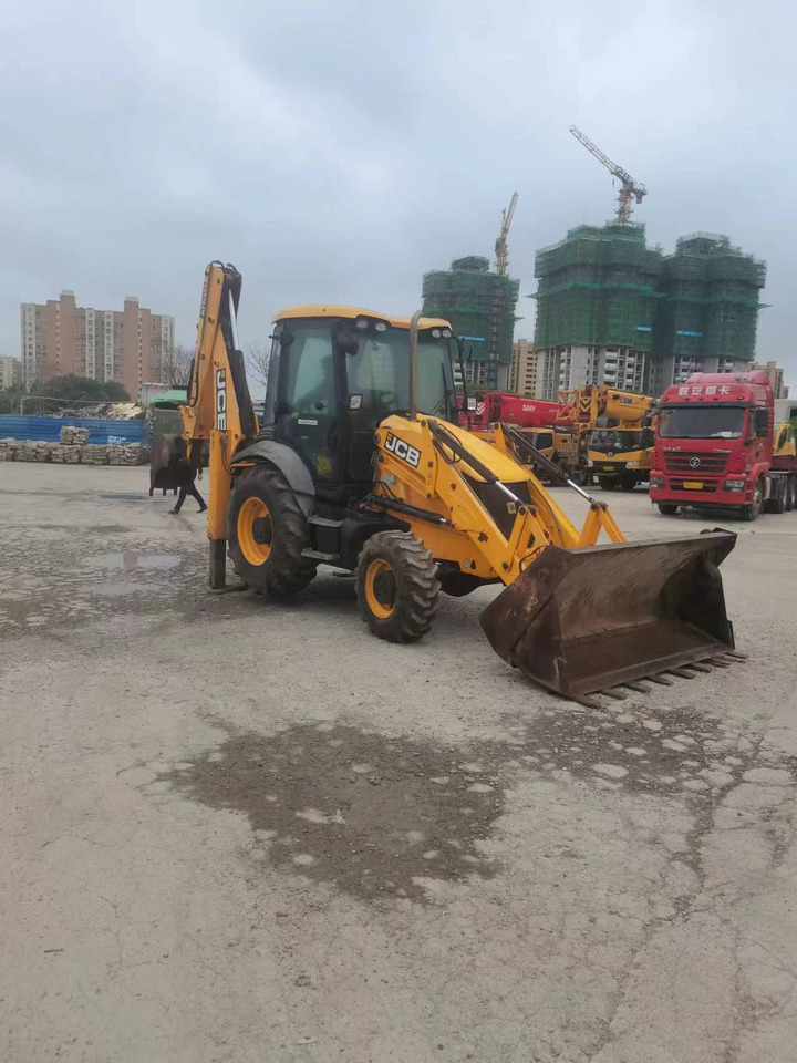 JCB 3CX - Backhoe loader: picture 4 JCB 3CX - Backhoe loader: picture 4