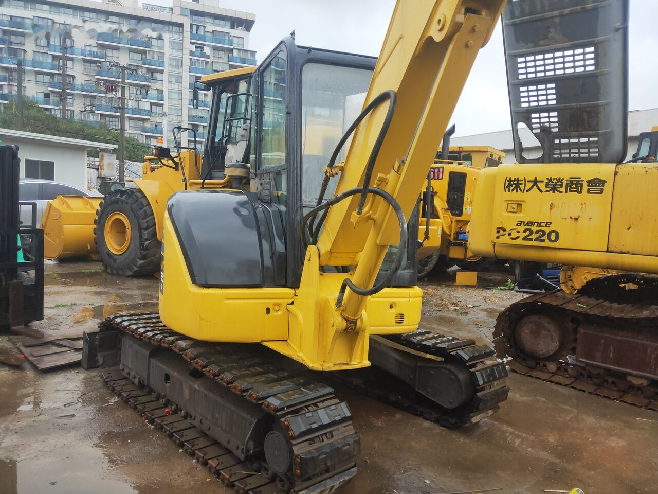 Komatsu PC55MR - Mini excavator: picture 4 Komatsu PC55MR - Mini excavator: picture 4
