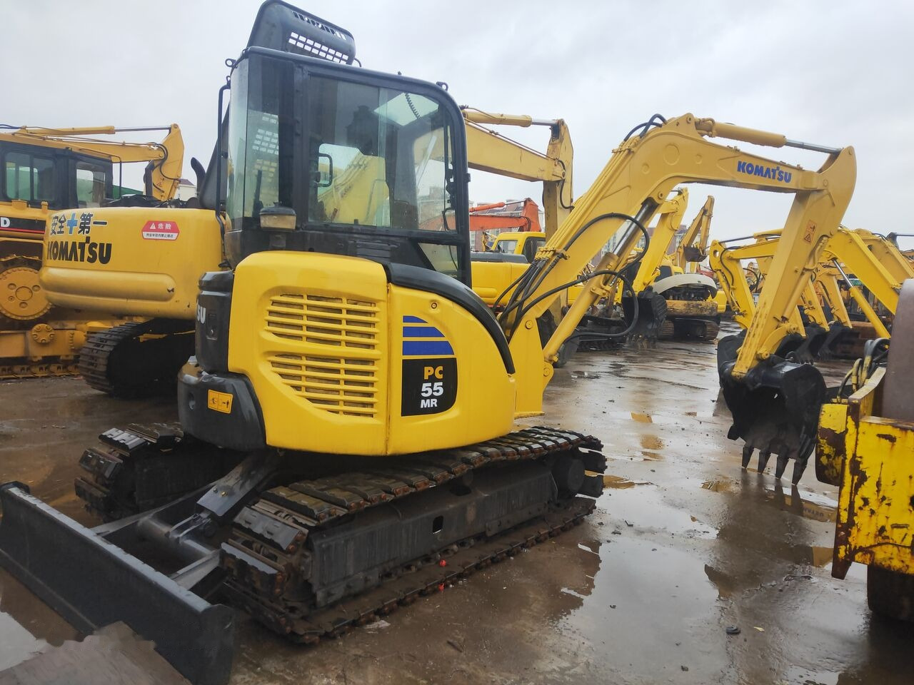 Komatsu PC55MR - Mini excavator: picture 2 Komatsu PC55MR - Mini excavator: picture 2