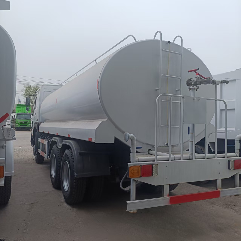 Municipal/ Special vehicle Sinotruk HOWO 375 6*4 Sprinkler: picture 10 Municipal/ Special vehicle Sinotruk HOWO 375 6*4 Sprinkler: picture 10