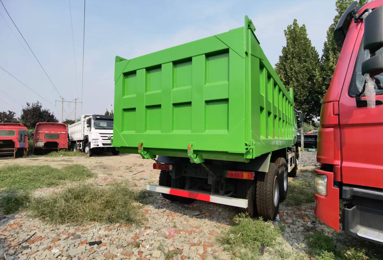 Sinotruk HOWO 6*4 Dump truck - Tipper: picture 2 Sinotruk HOWO 6*4 Dump truck - Tipper: picture 2