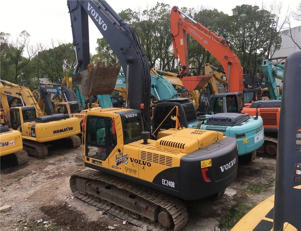 Volvo EC 240 B LC - Crawler excavator: picture 1 Volvo EC 240 B LC - Crawler excavator: picture 1