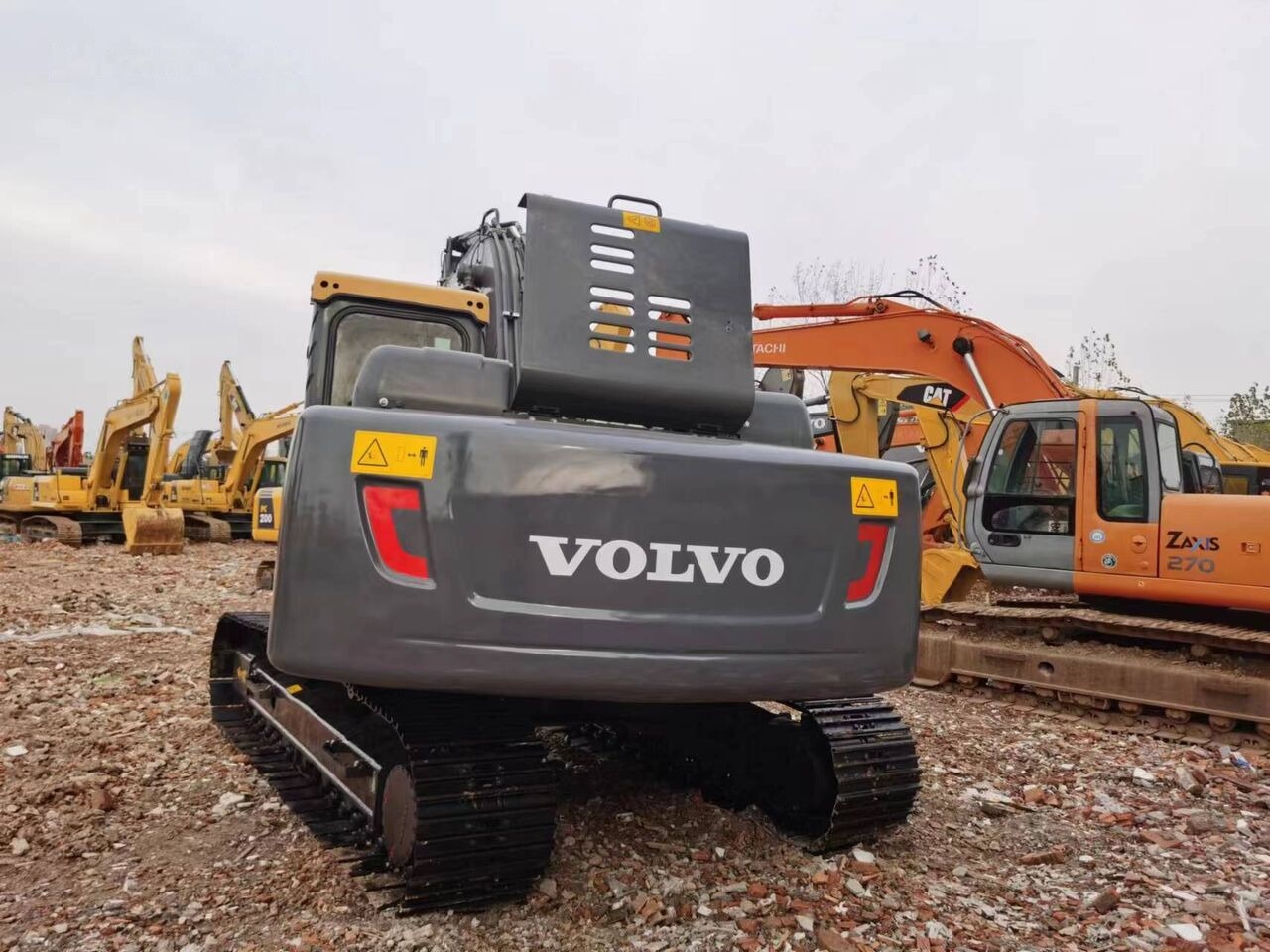 Volvo EC210 - Crawler excavator: picture 5 Volvo EC210 - Crawler excavator: picture 5