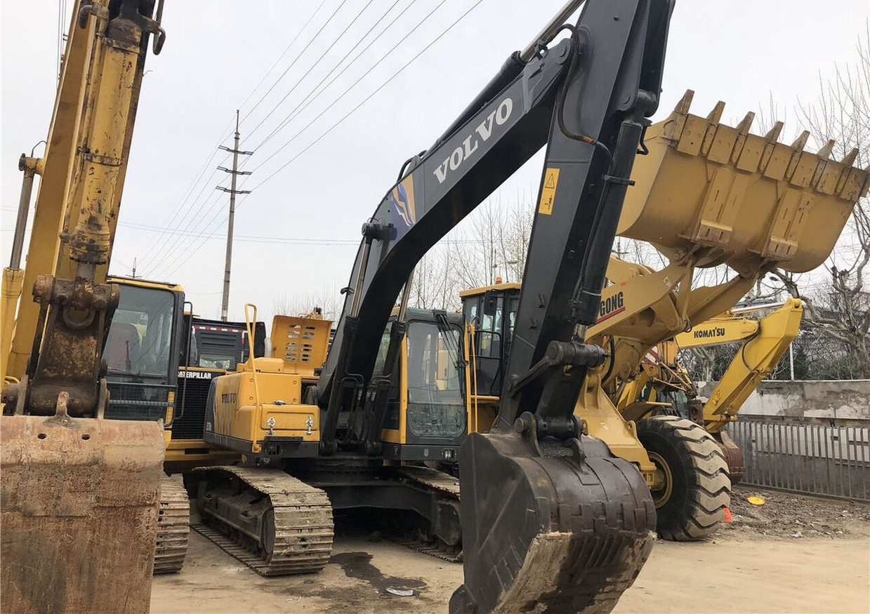 Volvo EC210C - Crawler excavator: picture 2 Volvo EC210C - Crawler excavator: picture 2
