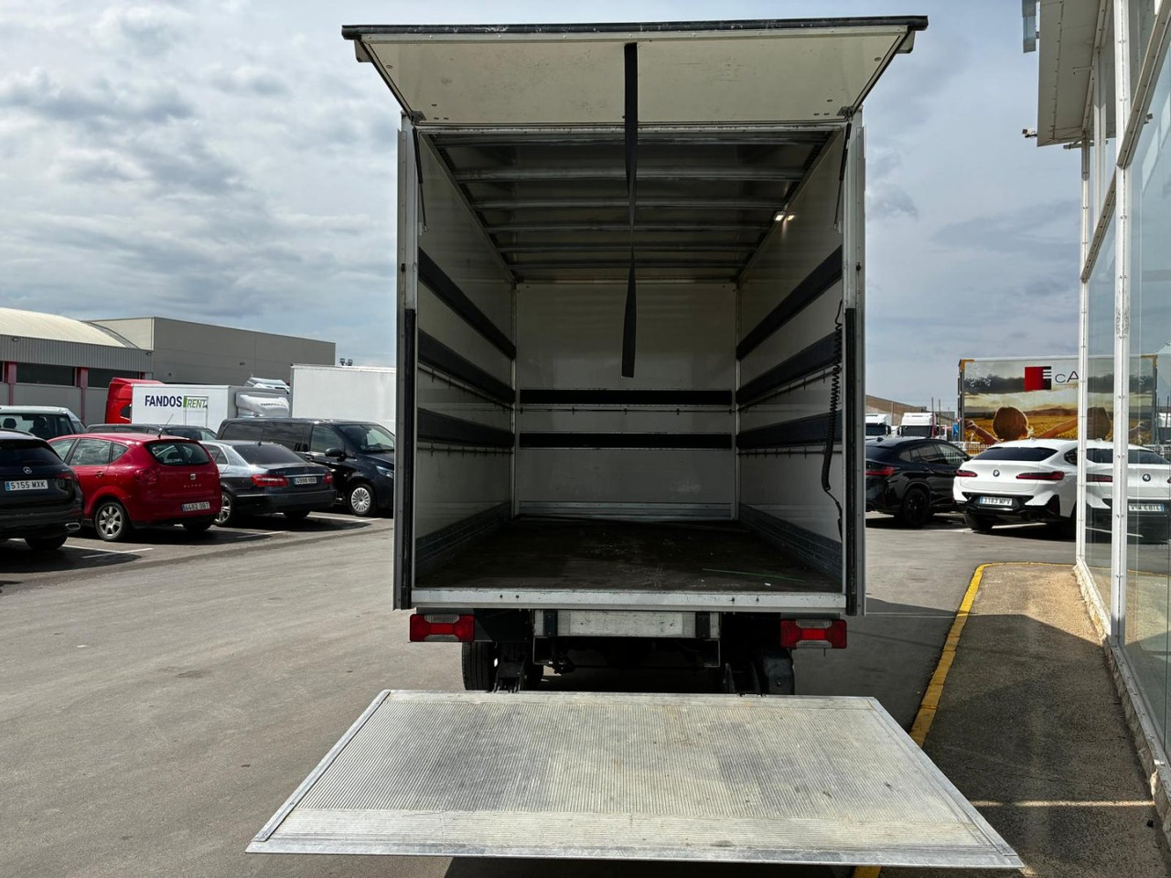 Caja cerrada IVECO 35C16 3.0 20m3 - Box van: picture 5 Caja cerrada IVECO 35C16 3.0 20m3 - Box van: picture 5