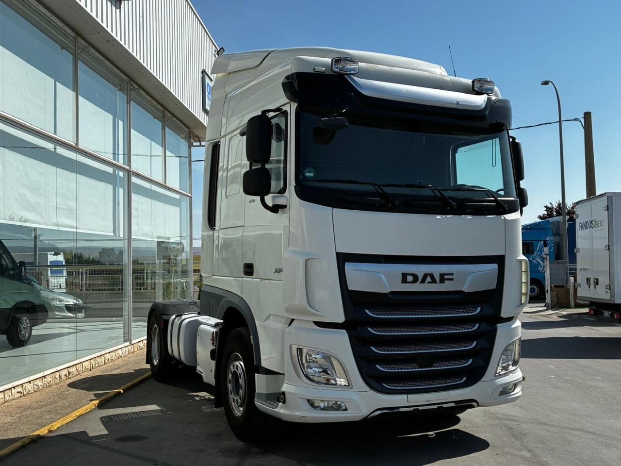 Cabeza Tractora DAF 480 AUTOMATICA CON INTARDER - Tractor unit: picture 3 Cabeza Tractora DAF 480 AUTOMATICA CON INTARDER - Tractor unit: picture 3