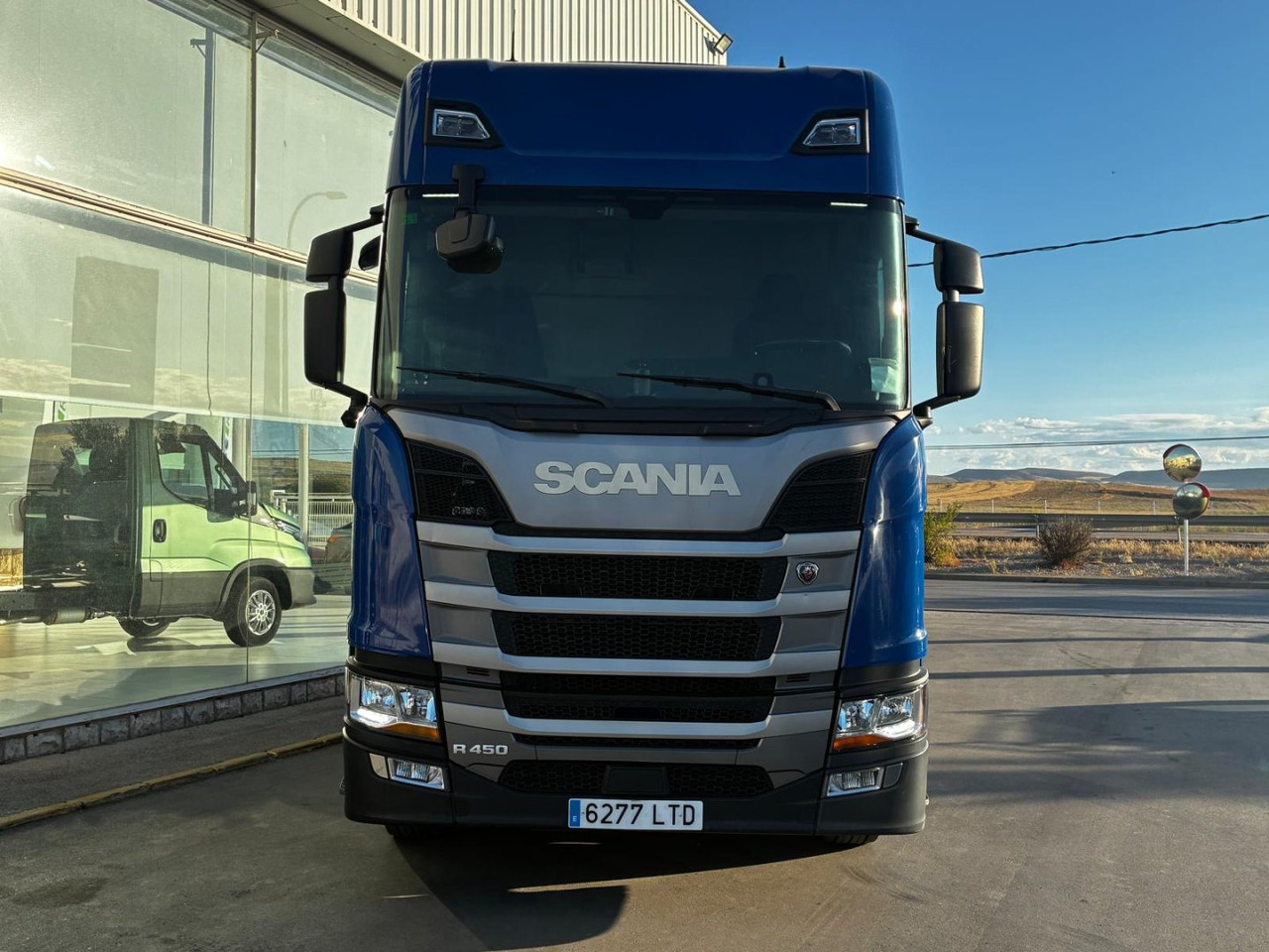 Cabeza Tractora Scania R450 AUTOMATICO-INTARDER - Tractor unit: picture 2 Cabeza Tractora Scania R450 AUTOMATICO-INTARDER - Tractor unit: picture 2