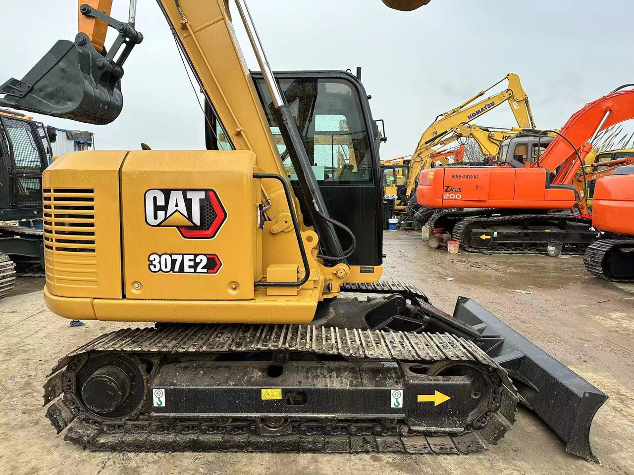 CAT 307E2 - Mini excavator: picture 1 CAT 307E2 - Mini excavator: picture 1