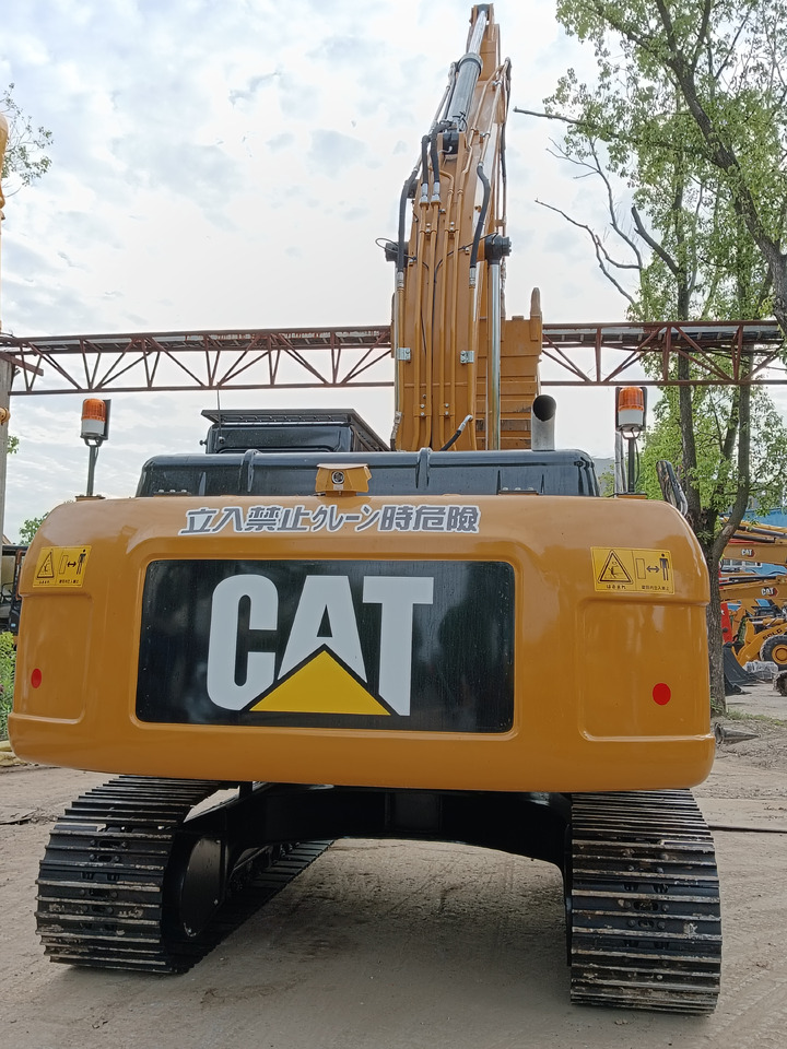 CAT 324 DL 324D2L - Crawler excavator: picture 2 CAT 324 DL 324D2L - Crawler excavator: picture 2