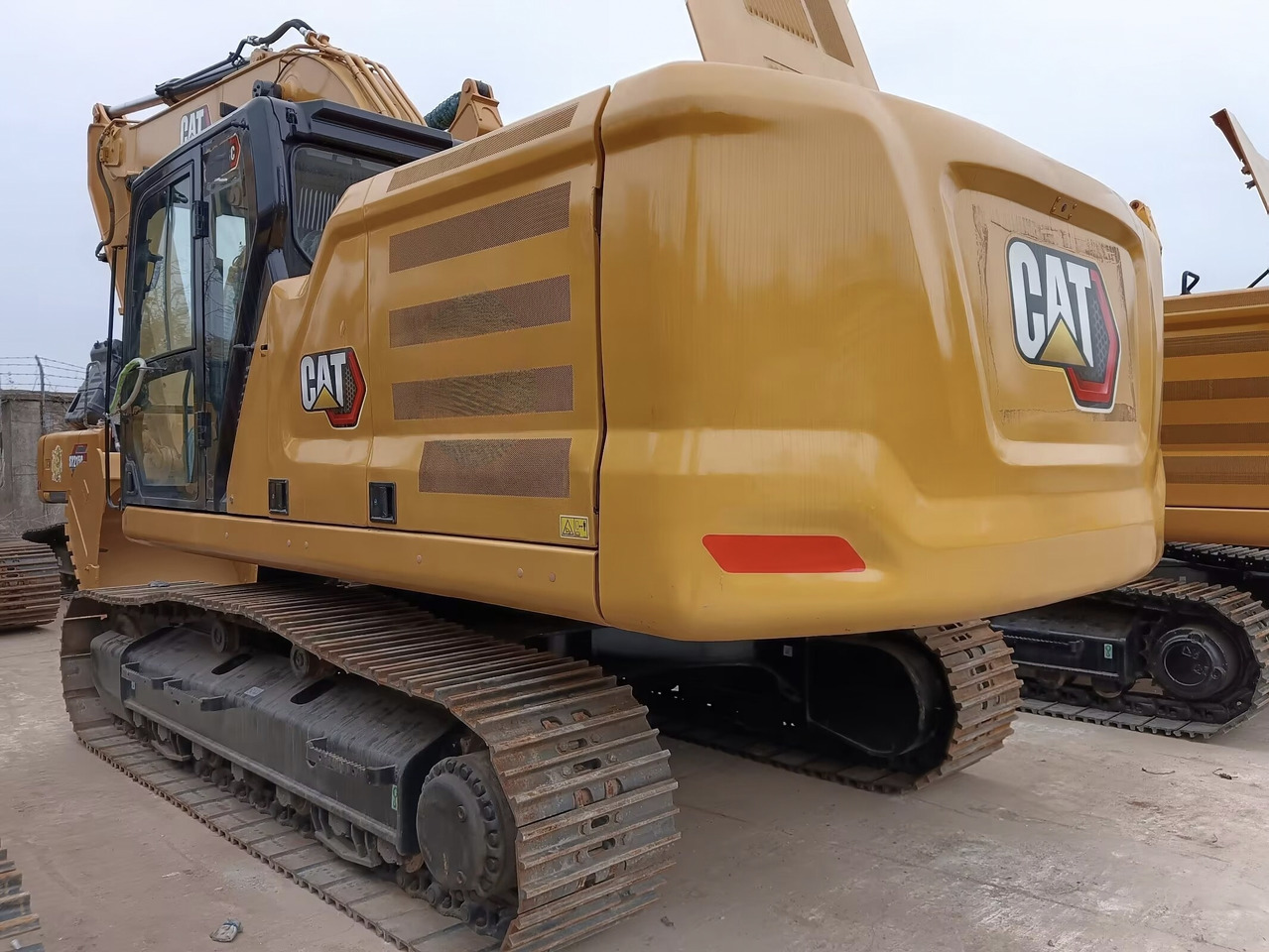 CAT 330GC - Crawler excavator: picture 1 CAT 330GC - Crawler excavator: picture 1