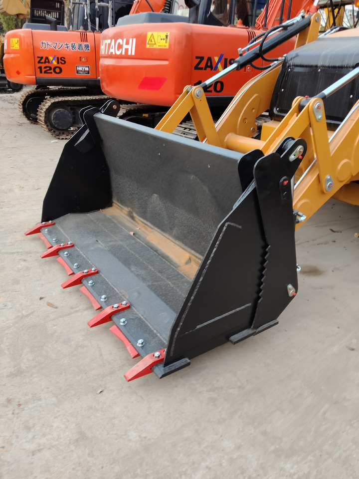 CAT 420F 100% NEW - Backhoe loader: picture 4 CAT 420F 100% NEW - Backhoe loader: picture 4