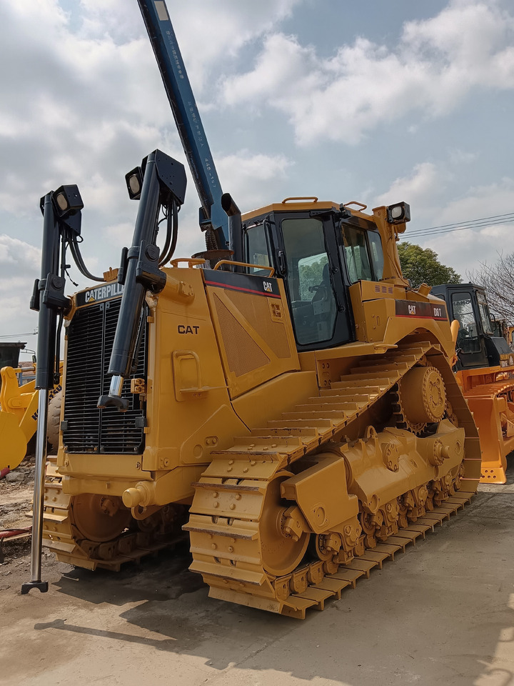 CAT D8T D8R - Bulldozer: picture 2 CAT D8T D8R - Bulldozer: picture 2