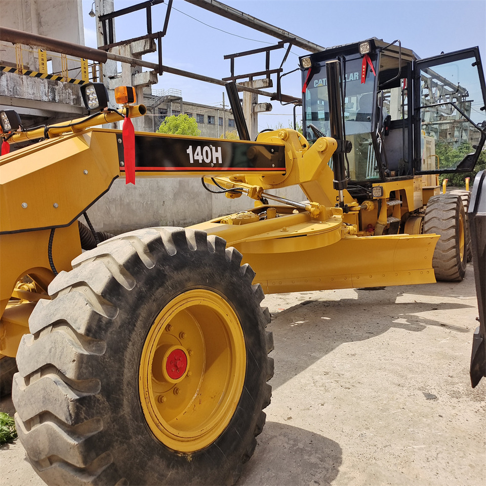 CATERPILLAR 140H CAT - Grader: picture 2 CATERPILLAR 140H CAT - Grader: picture 2