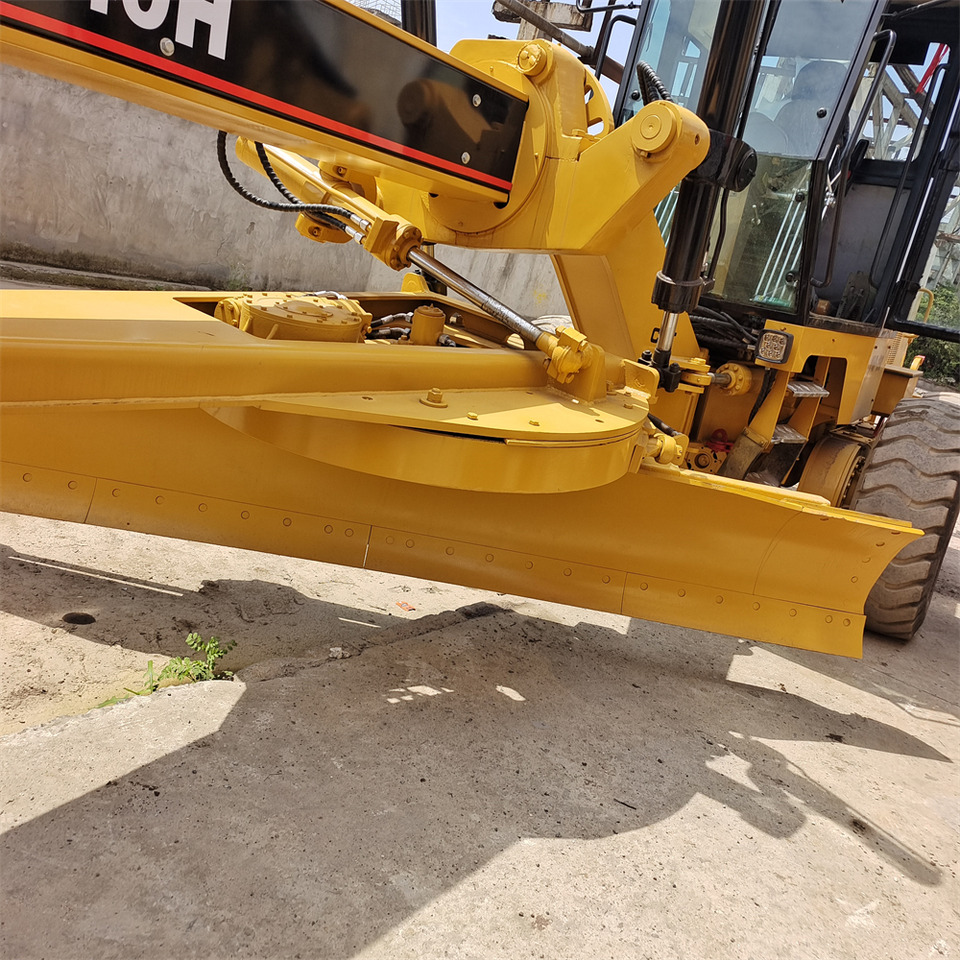 CATERPILLAR 140H CAT - Grader: picture 3 CATERPILLAR 140H CAT - Grader: picture 3