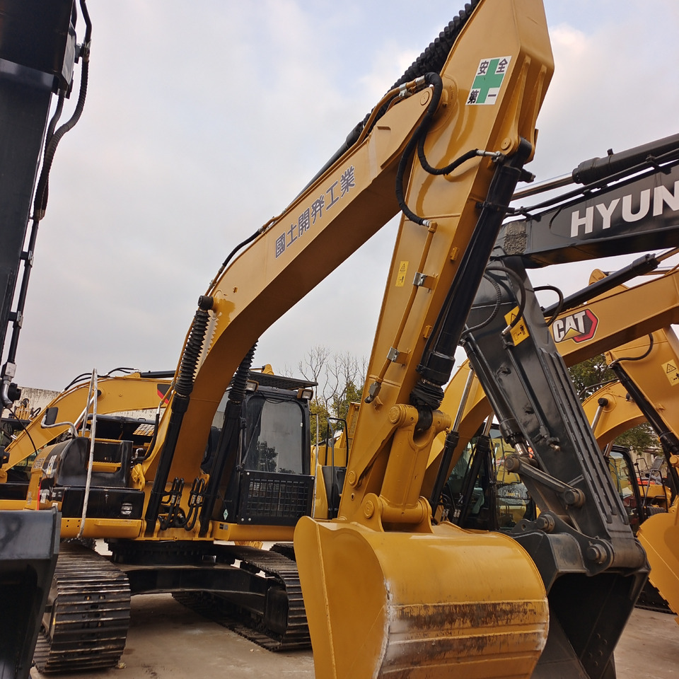 CATERPILLAR 320 D 2 L CAT 320D2L - Crawler excavator: picture 4 CATERPILLAR 320 D 2 L CAT 320D2L - Crawler excavator: picture 4
