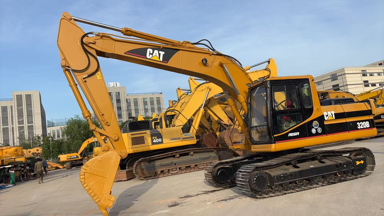 CATERPILLAR 320BL CAT 320 BL - Crawler excavator: picture 1 CATERPILLAR 320BL CAT 320 BL - Crawler excavator: picture 1