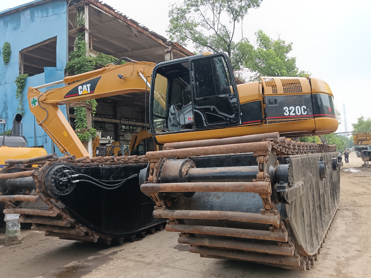 CATERPILLAR 320CL 320BL CAT DREDGER - Amphibious excavator: picture 3 CATERPILLAR 320CL 320BL CAT DREDGER - Amphibious excavator: picture 3